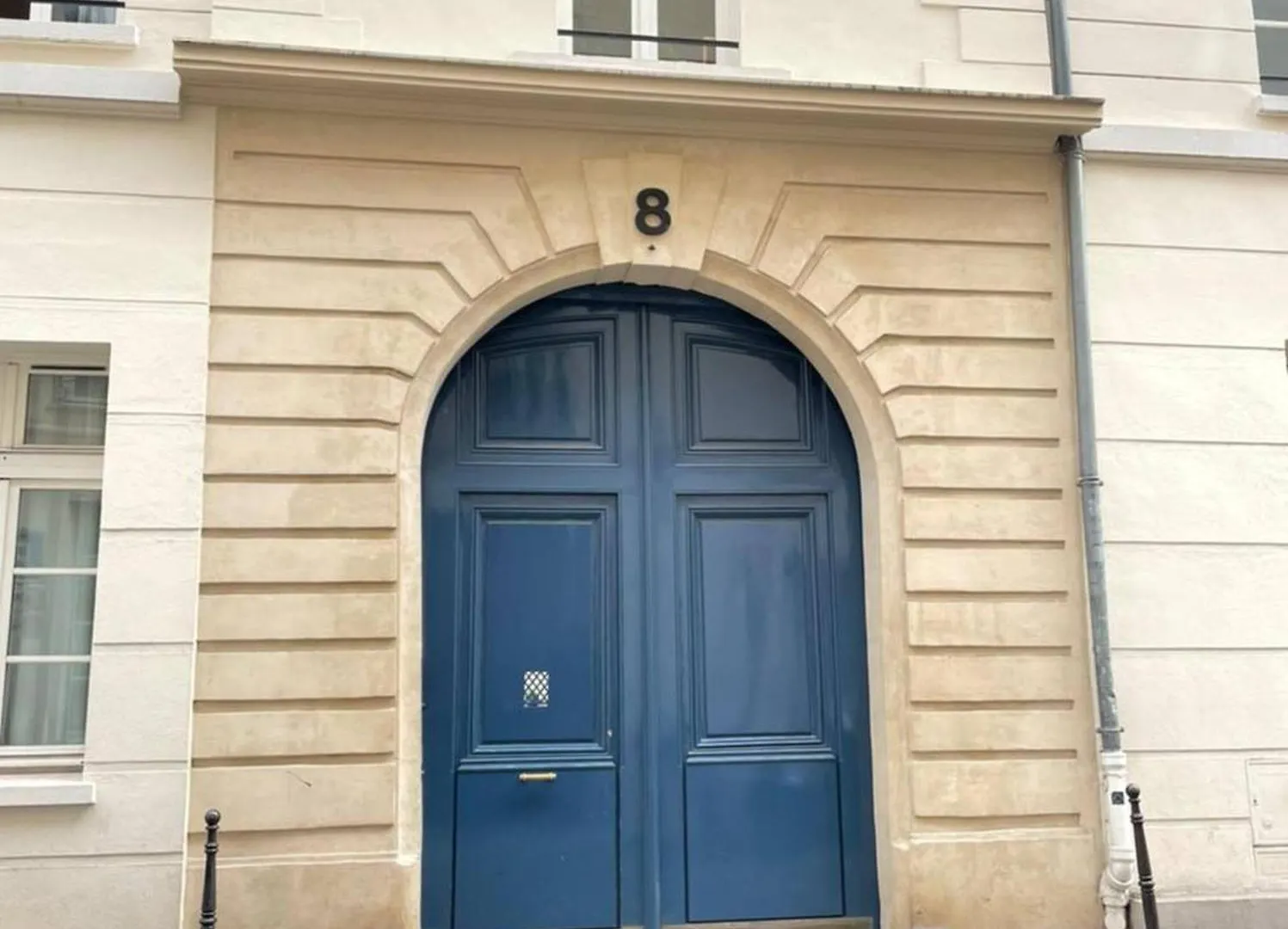 Apartment Marais - Fancy One-Bedroom Decorated With Taste Paris France
