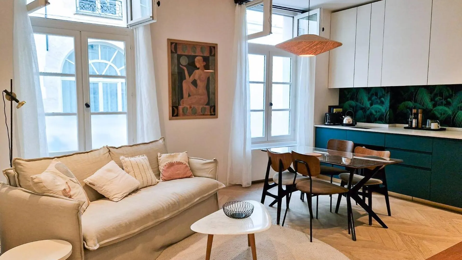 Apartment Marais - Fancy One-Bedroom Decorated With Taste Paris